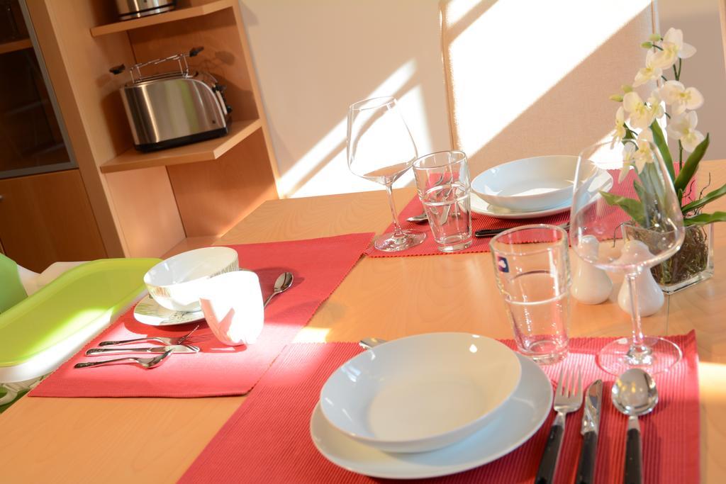 Ferienwohnung Domschatz 萨勒河畔瑙姆堡 客房 照片