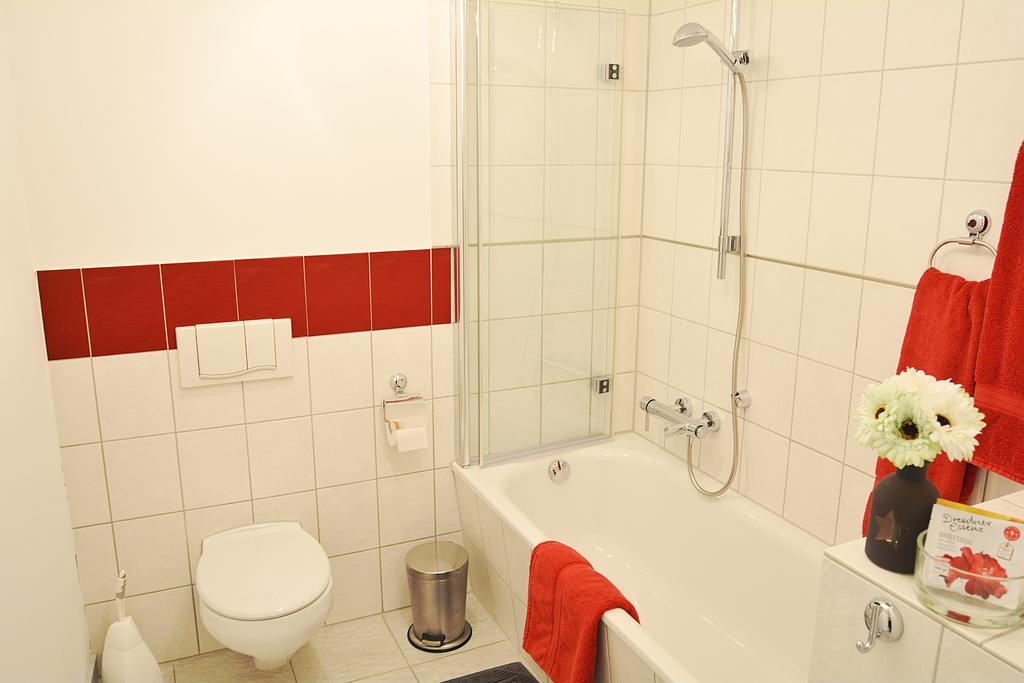 Ferienwohnung Domschatz 萨勒河畔瑙姆堡 外观 照片